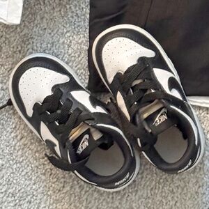 Nike Kids Black and White Sneakers